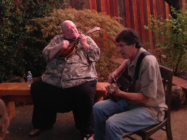 Arnie Gamble and Greg Townsend at the Hettinger’s jam.